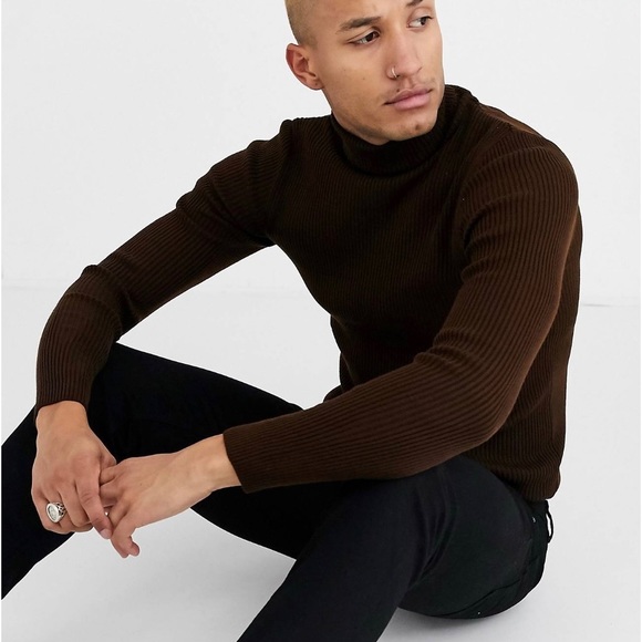 Muscle Fit Sweater - Picture 2 of 4